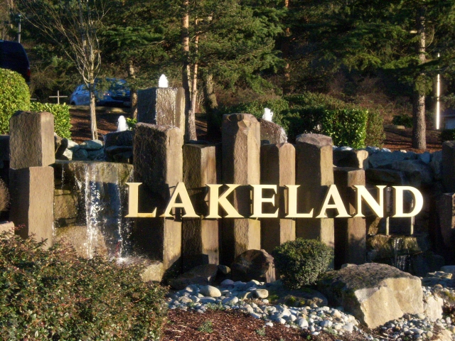 LakelandEntrance02012021.jpg